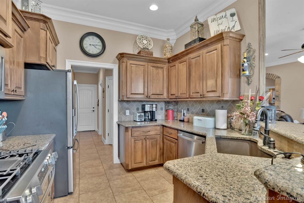 Bossier City, Louisiana 71112, United States, 4 Bedrooms Bedrooms, ,2 BathroomsBathrooms,Residential,Pending,79186