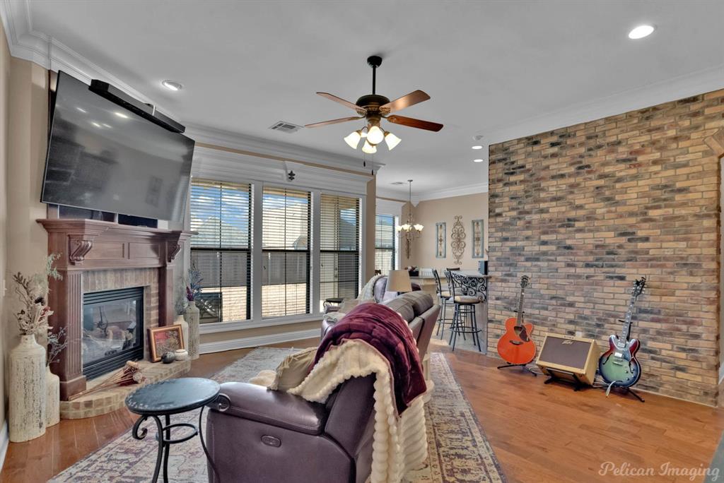 Bossier City, Louisiana 71112, United States, 4 Bedrooms Bedrooms, ,2 BathroomsBathrooms,Residential,Pending,79186