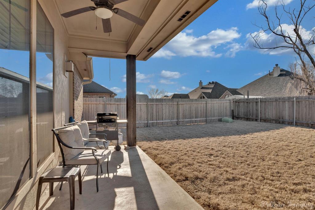 Bossier City, Louisiana 71112, United States, 4 Bedrooms Bedrooms, ,2 BathroomsBathrooms,Residential,Pending,79186