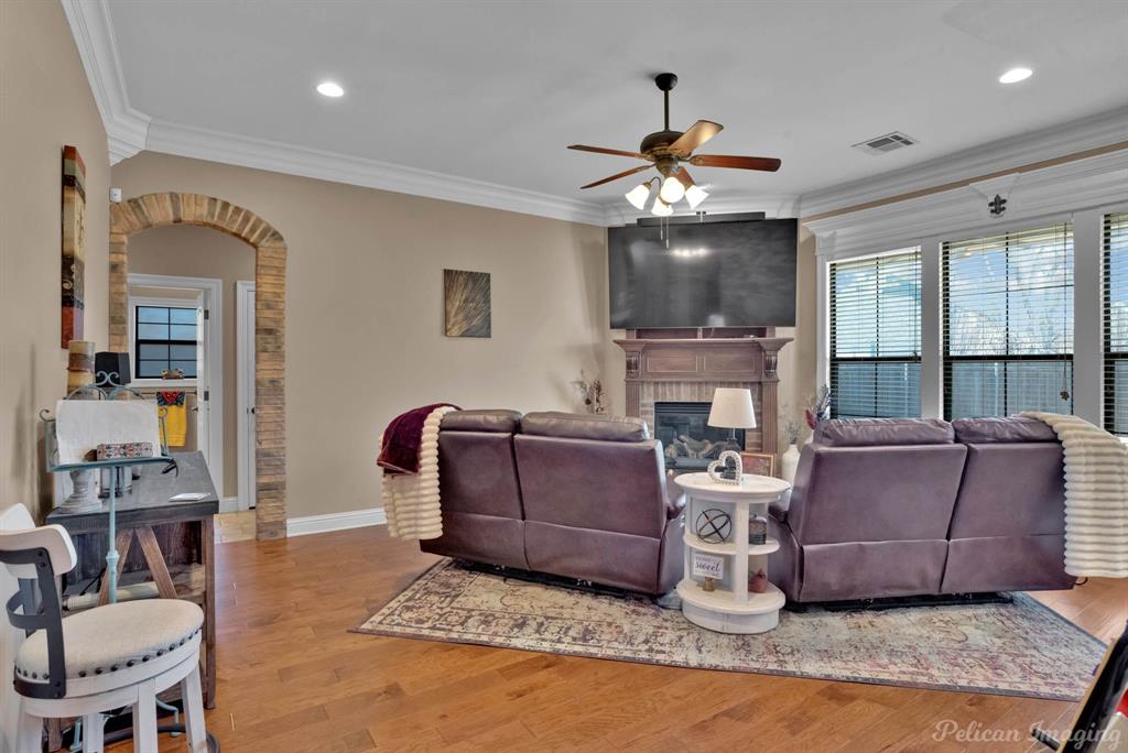 Bossier City, Louisiana 71112, United States, 4 Bedrooms Bedrooms, ,2 BathroomsBathrooms,Residential,Pending,79186