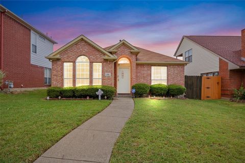108 Hunter Drive Cedar Hill TX 75104