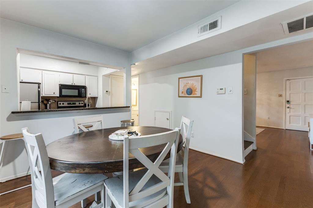 One Holland Place Condos - Residential