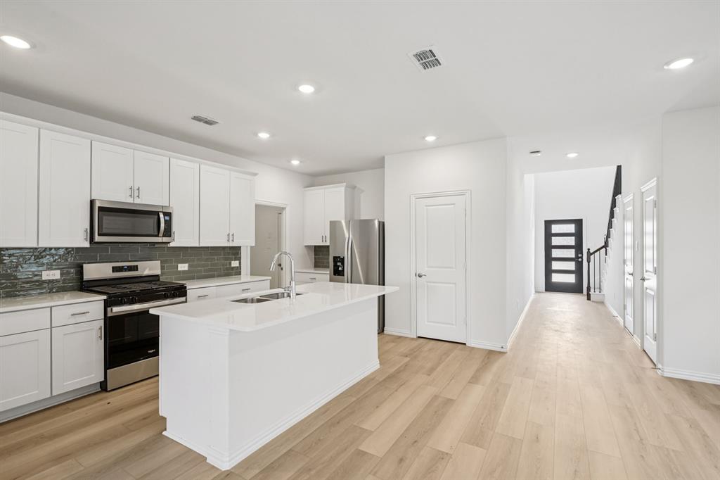 1404 Bridgestone Drive