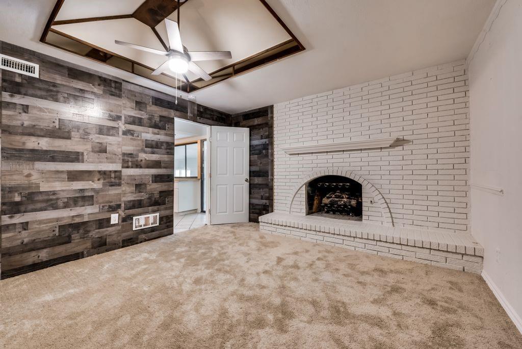 Arapaho East 01 Rev - Residential Lease