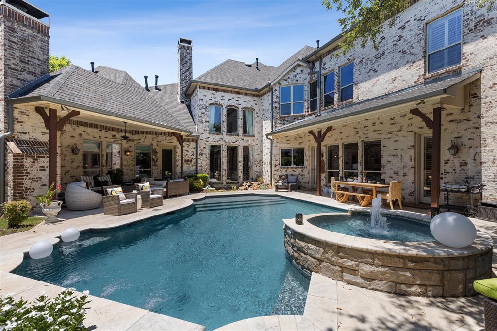 Starwood Ph Four Village 15 - Residential