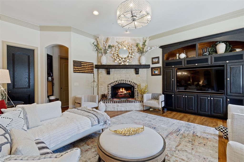 Starwood Ph Four Village 15 - Residential