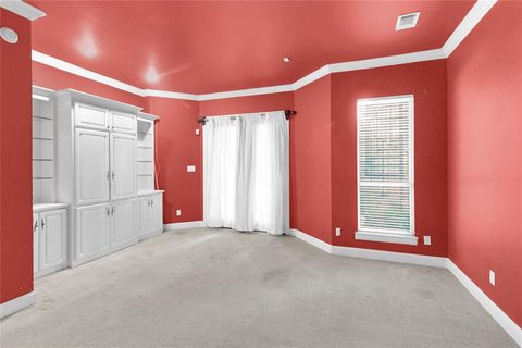 Tiny photo for 6413 Ridglea Crest Dr DR, Fort Worth, TX 76116 (MLS # 21268078)