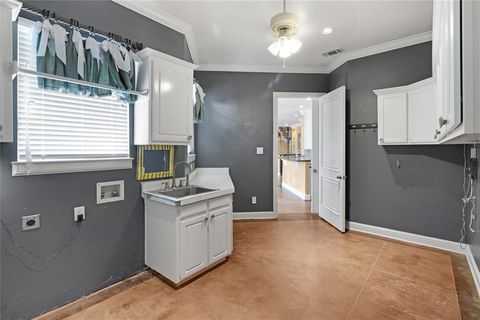 Tiny photo for 6413 Ridglea Crest Dr DR, Fort Worth, TX 76116 (MLS # 21268078)