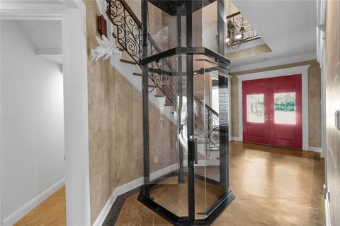 Tiny photo for 6413 Ridglea Crest Dr DR, Fort Worth, TX 76116 (MLS # 21268078)