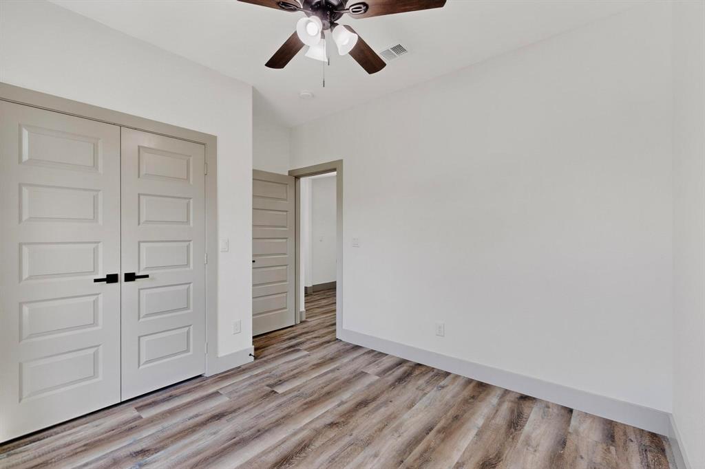 Ennis-Dvv - Residential