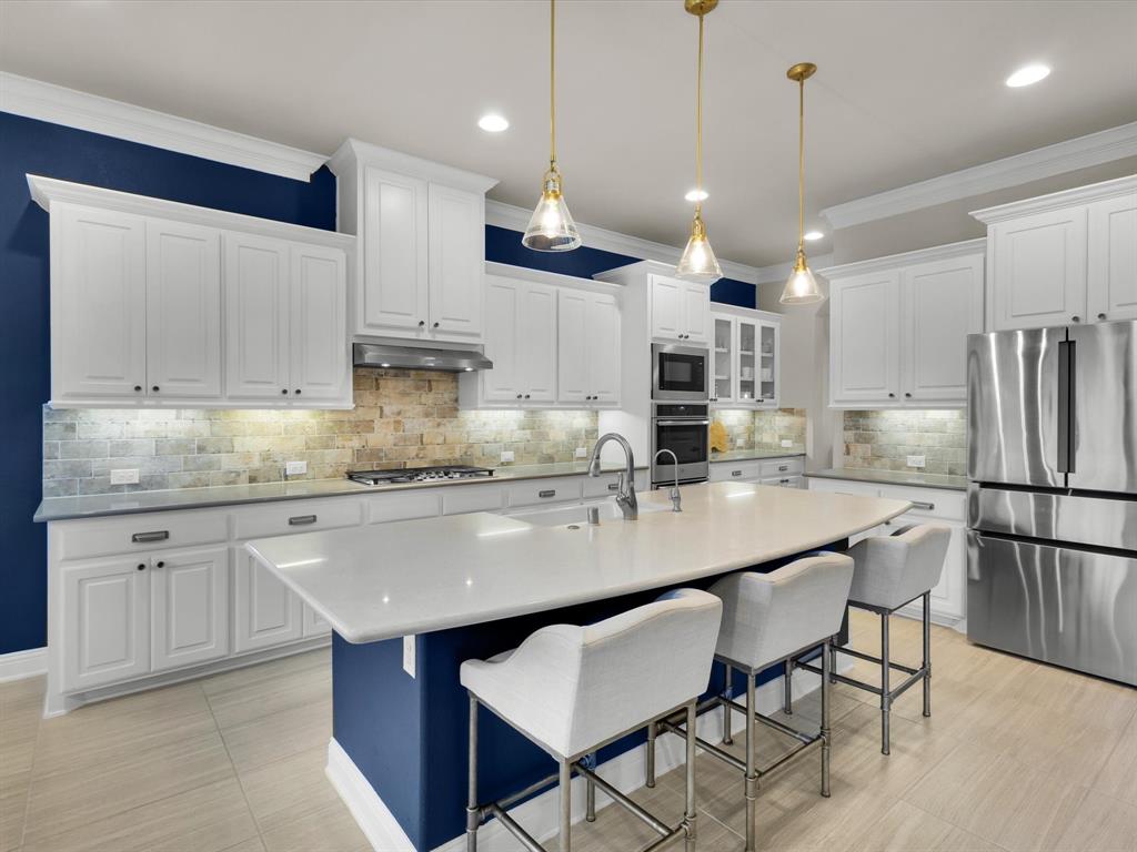 318 Arcadia Way
