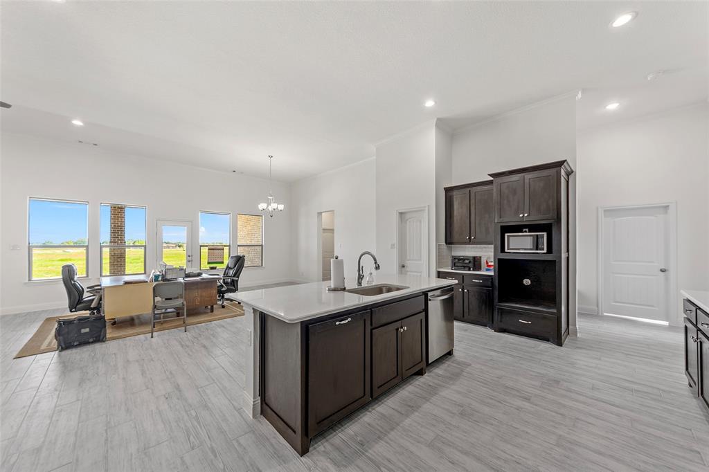 Oak Point Estates - Residential