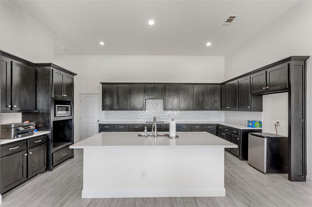 Oak Point Estates - Residential