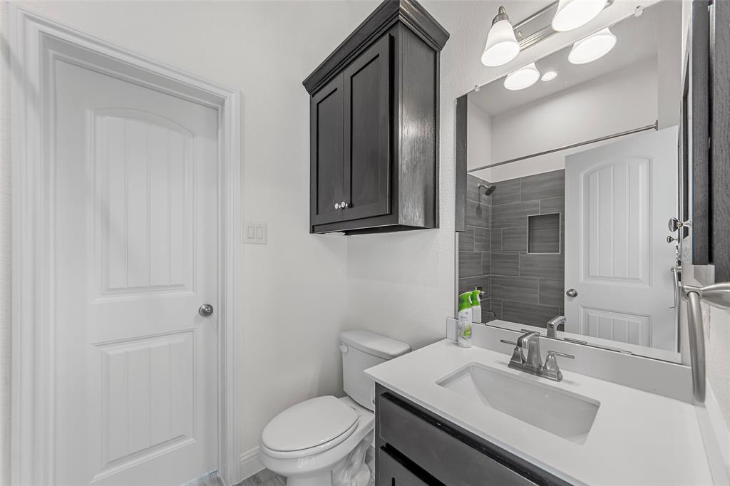 Oak Point Estates - Residential