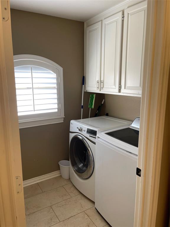 LOST CREEK - Residential