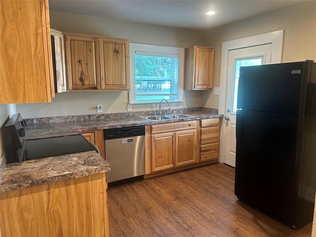 N H Meisenheimer - Residential Lease