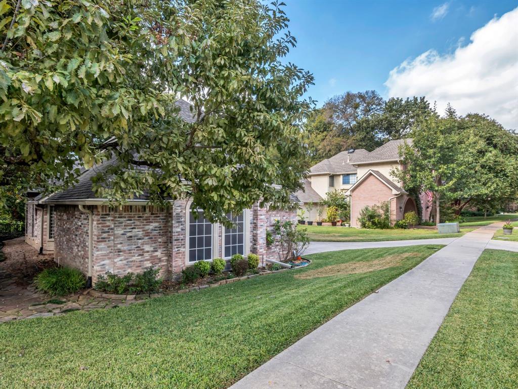 7409 Vineyard Trail