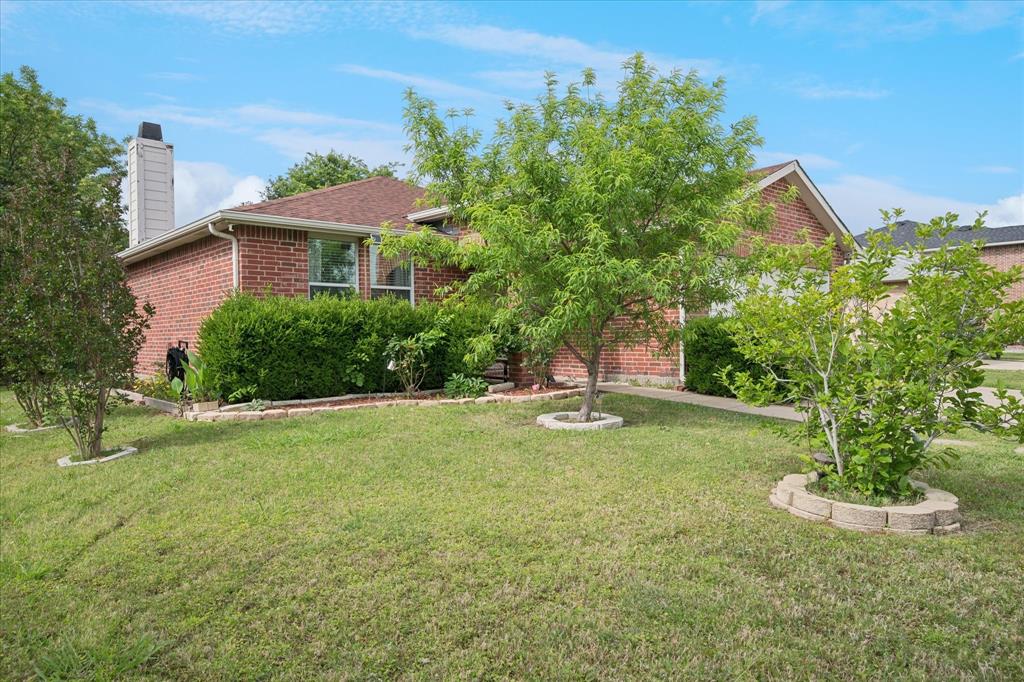 1720 Canyon Oaks Drive