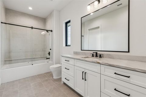 Tiny photo for 1118 Vera Court, Bartonville, TX 76226 (MLS # 21036286)