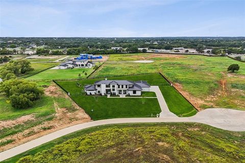 Tiny photo for 1118 Vera Court, Bartonville, TX 76226 (MLS # 21036286)