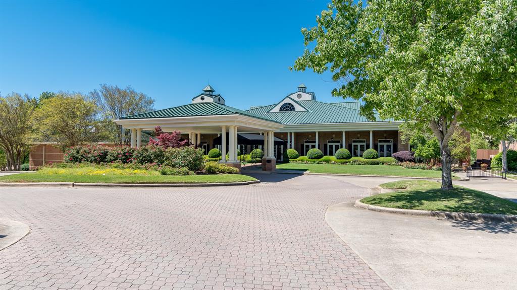 Southern Trace - Residential