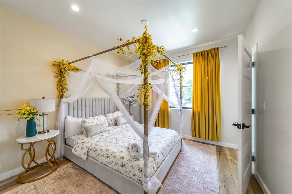 Homestead Manor - Residential