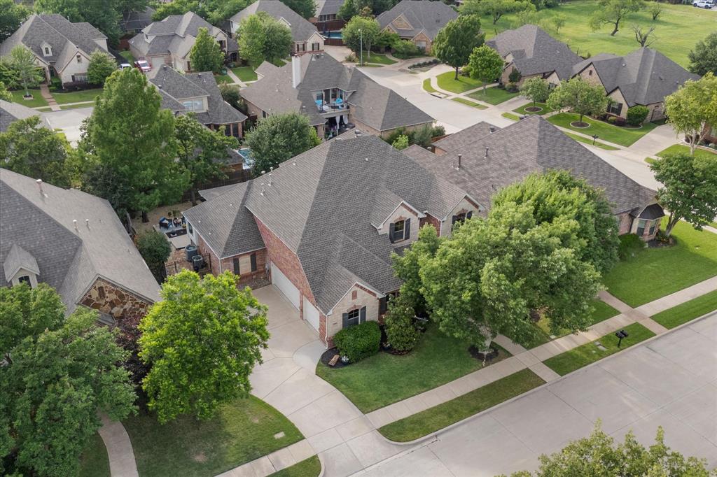 Whispering Oaks Nrh - Residential
