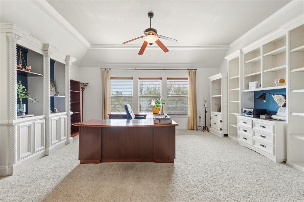 Whispering Oaks Nrh - Residential
