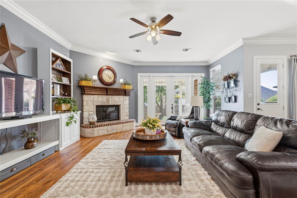 Whispering Oaks Nrh - Residential