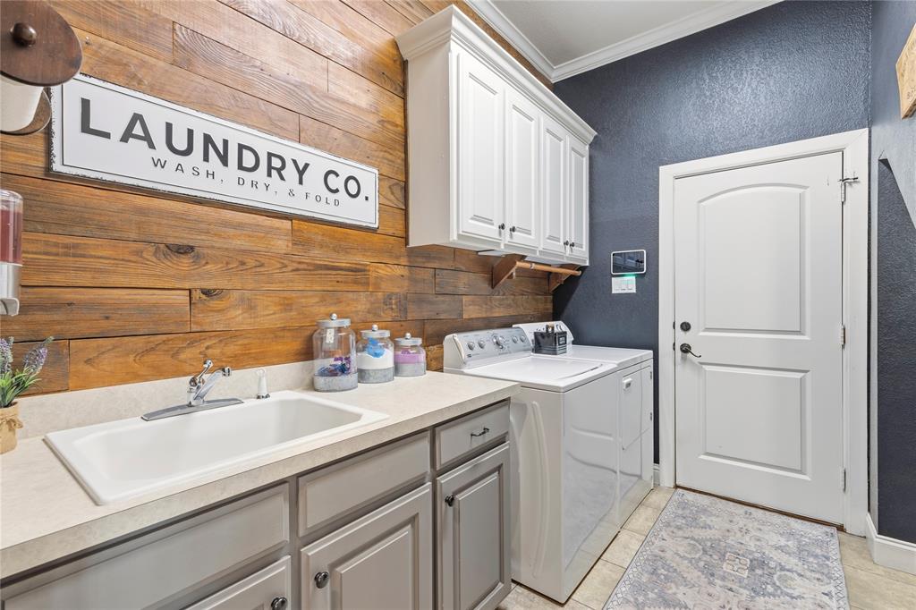 Whispering Oaks Nrh - Residential