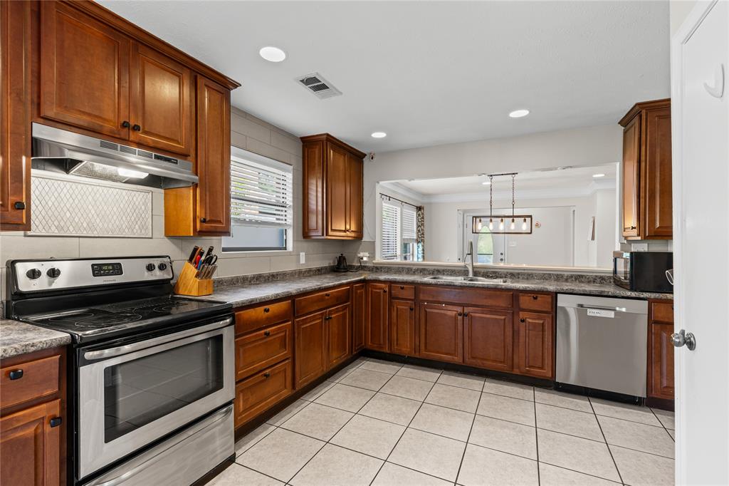 3046 Westforest Drive