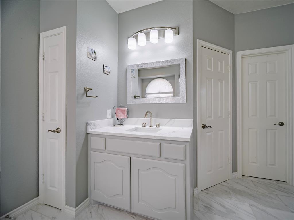 Resort On Eagle Mountain Lake - Residential