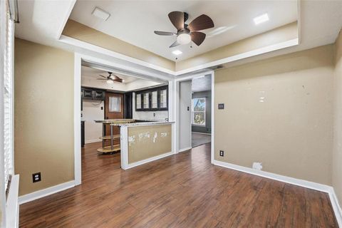 Tiny photo for 1512 Edison Avenue, Bridgeport, TX 76426 (MLS # 21197598)