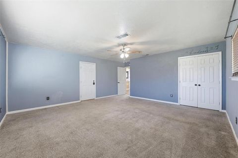 Tiny photo for 1512 Edison Avenue, Bridgeport, TX 76426 (MLS # 21197598)