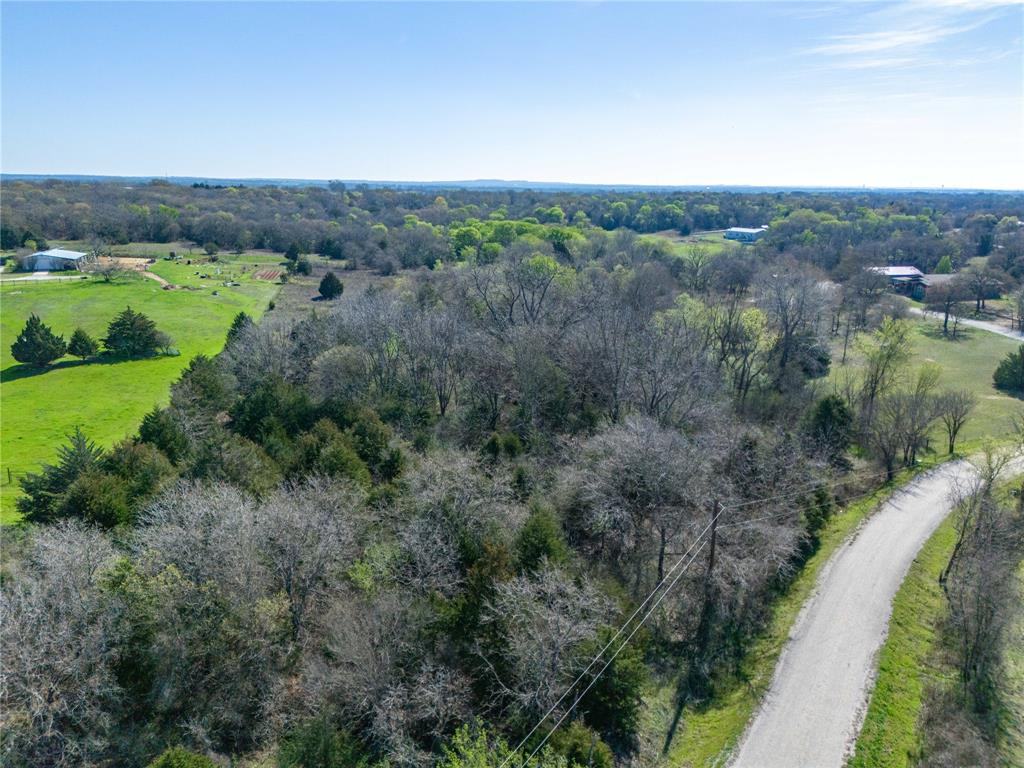 Nickell School Oaks - Land