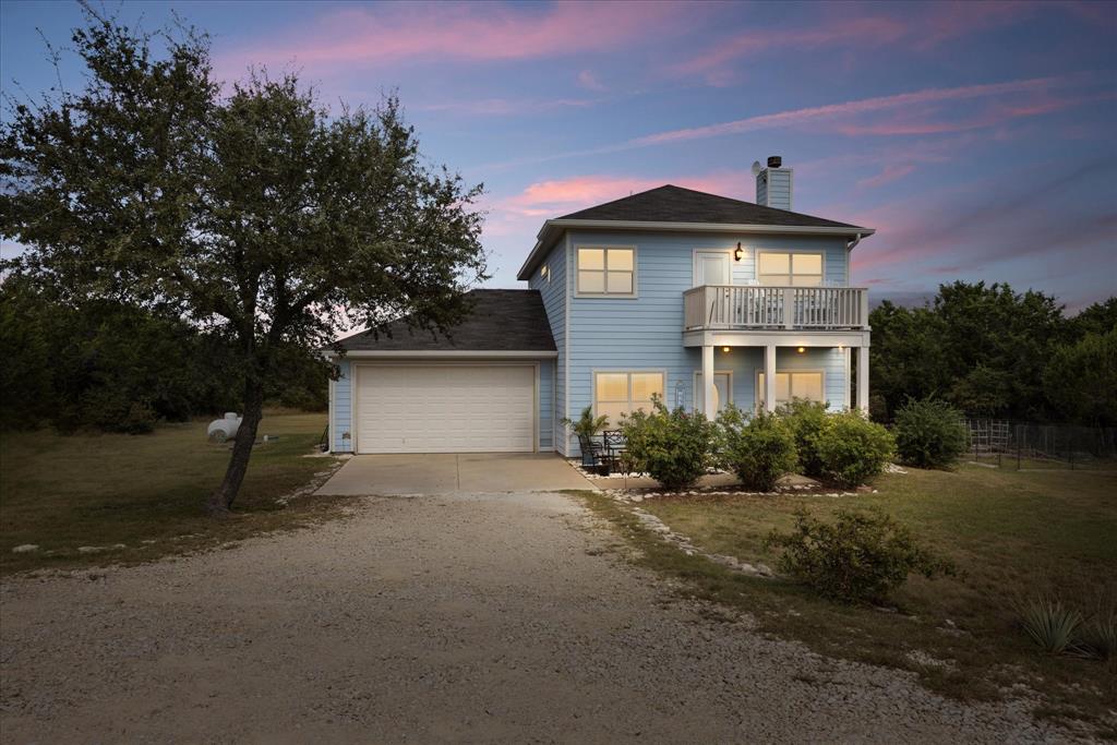 2035 Lakeside Drive