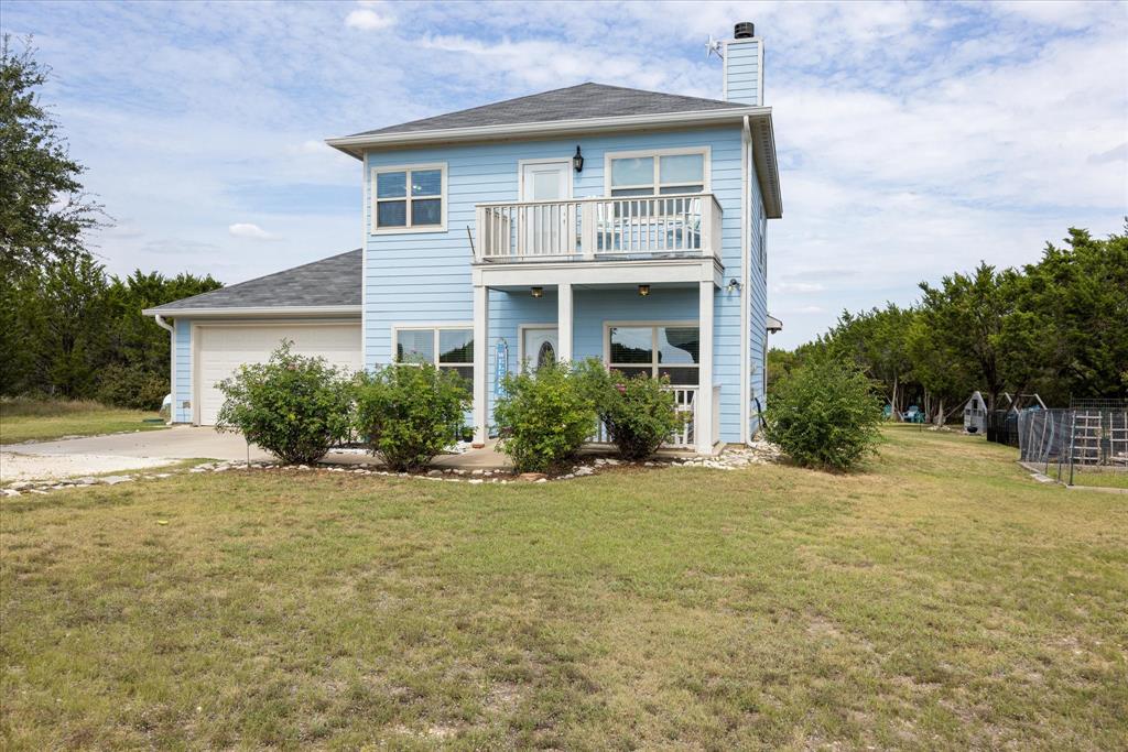 2035 Lakeside Drive