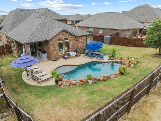 639 WOODRIDGE DR, LITTLE ELM, TX 75068 - Image a452fa45ff5a6fb072fdbfde71221e28/2442226680