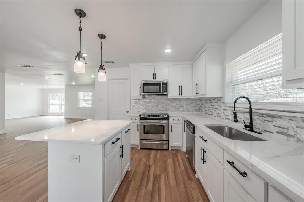 Glenview Rev - Residential