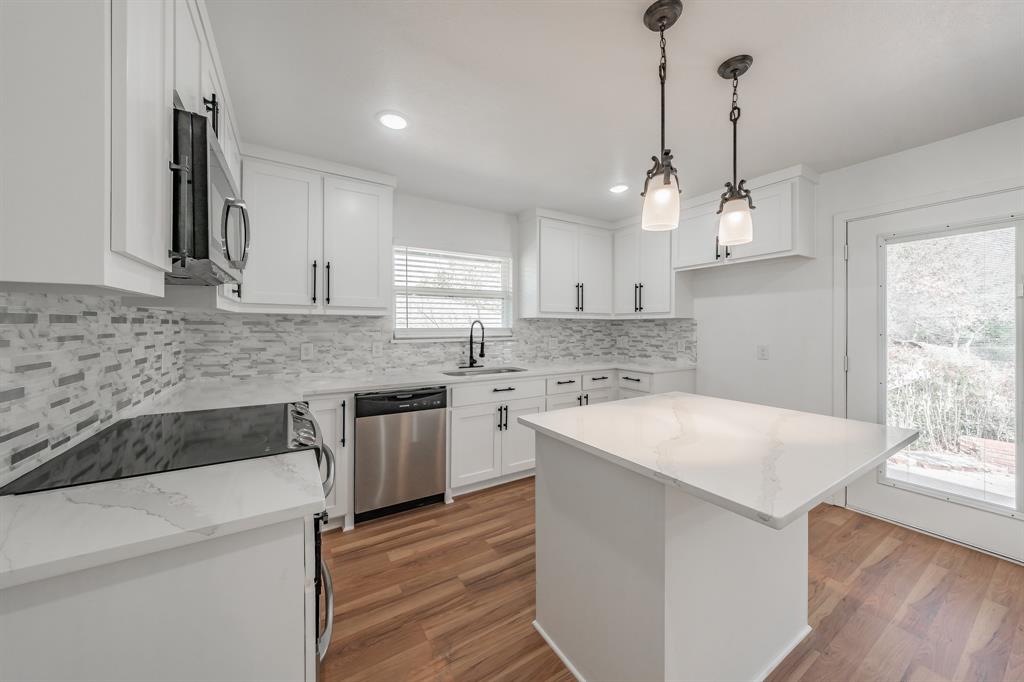 Glenview Rev - Residential