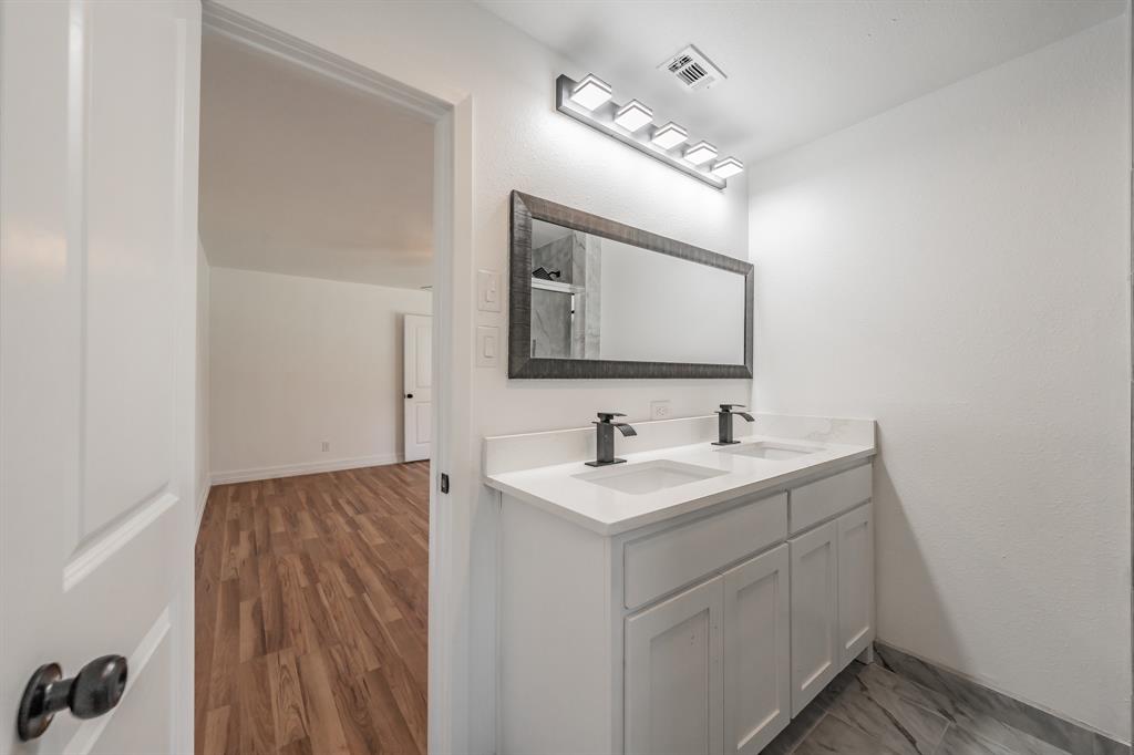 Glenview Rev - Residential