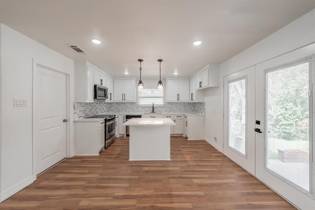 Glenview Rev - Residential