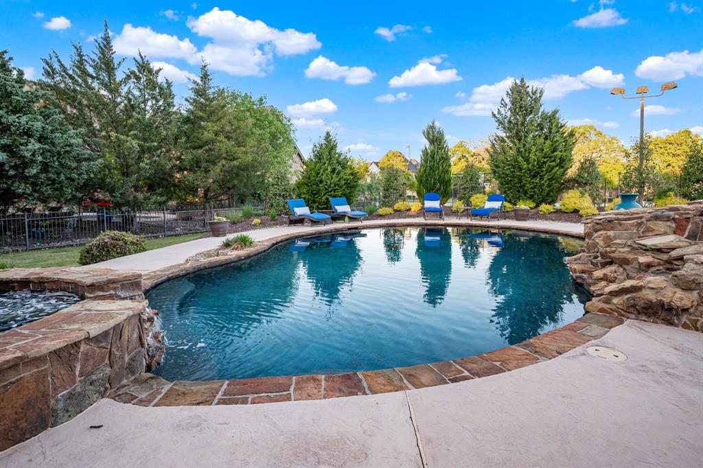 LIBERTY CROSSING - Residential