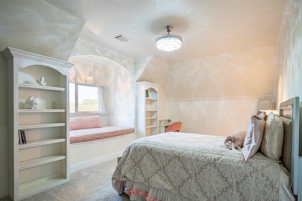 LIBERTY CROSSING - Residential