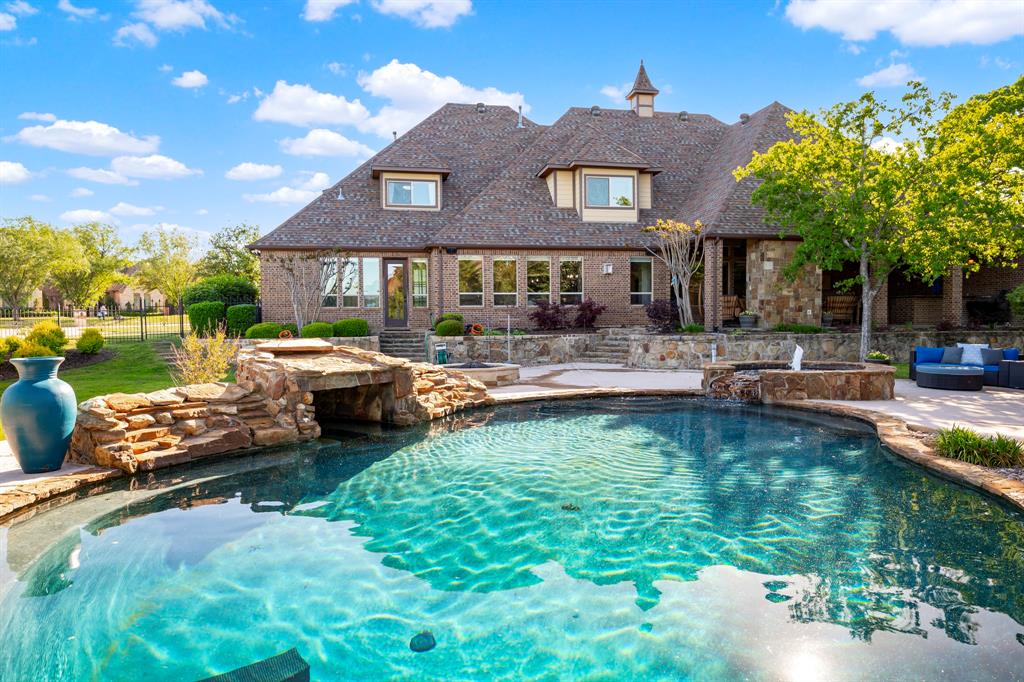 LIBERTY CROSSING - Residential