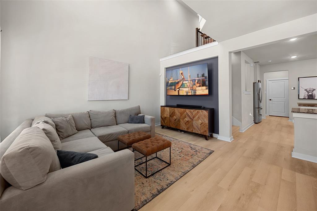 590 Cobblestone Lane