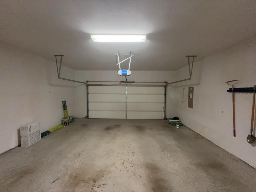 Viridian Village 10 - Residential Lease