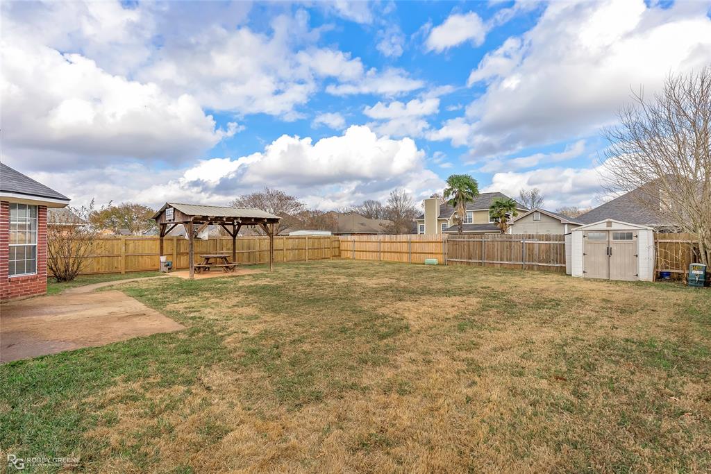 Golden Meadows Sub - Residential Lease