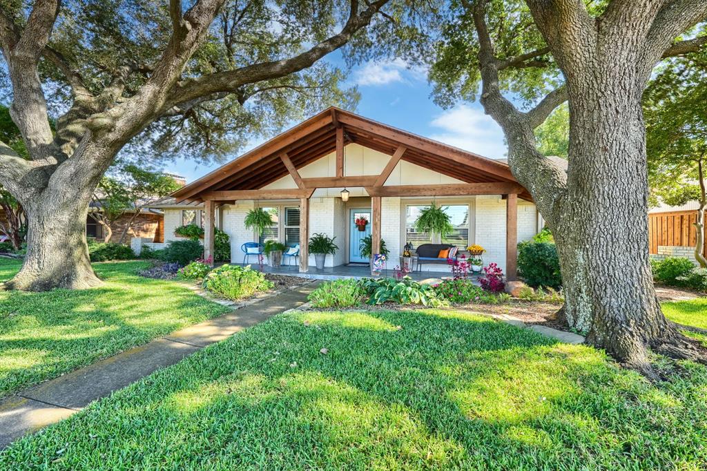 602 Country View Lane