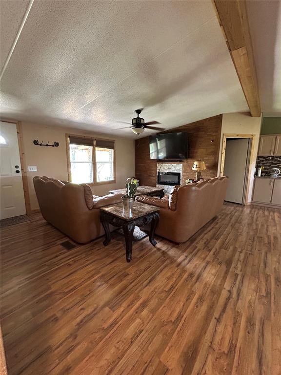 Bertha Gomez Add - Residential